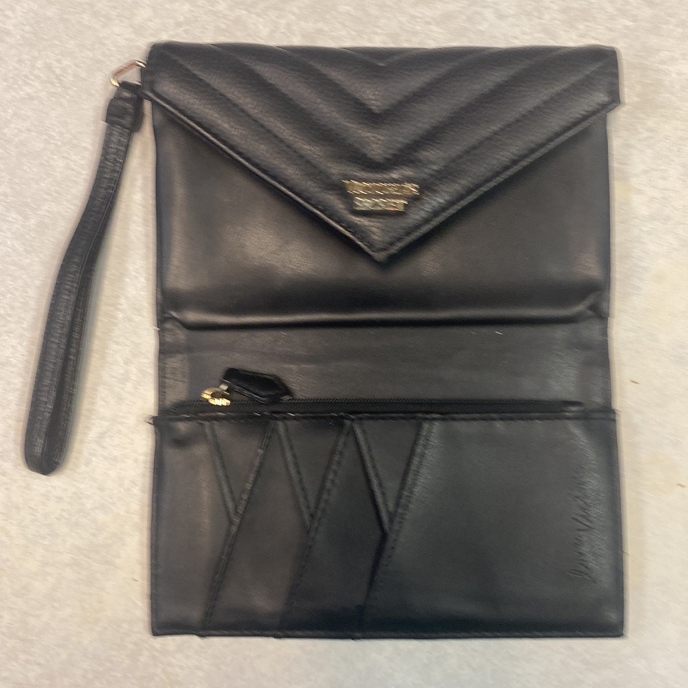 Victoria Secret Wallet - Picture 2 of 4